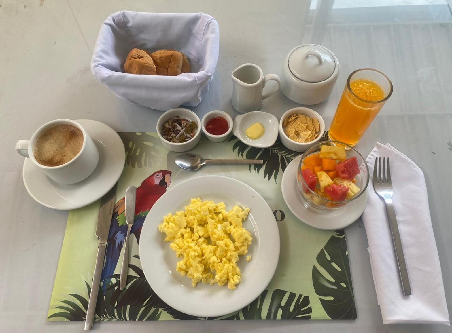 Hotel Boutique Papagayo Tarapoto Luaran gambar